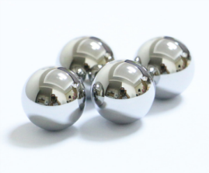 Могат ли солидни стоманени топки да се използват в дърводелска машина?